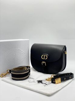 Женская кожаная сумка Dior Bobby черная 22/18 коллекция 2021-2022