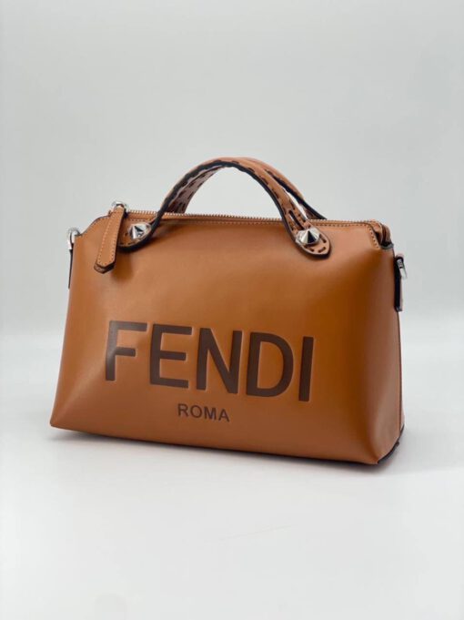Женская кожаная сумка Fendi 66169 оранжевая 27/16 см - фото 1