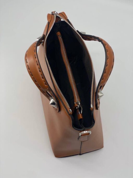 Женская кожаная сумка Fendi 66169 оранжевая 27/16 см - фото 2