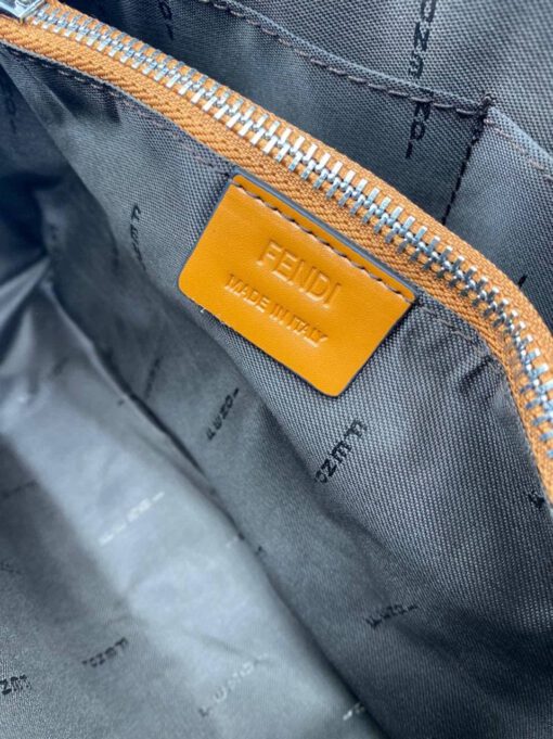 Женская кожаная сумка Fendi 66169 оранжевая 27/16 см - фото 3