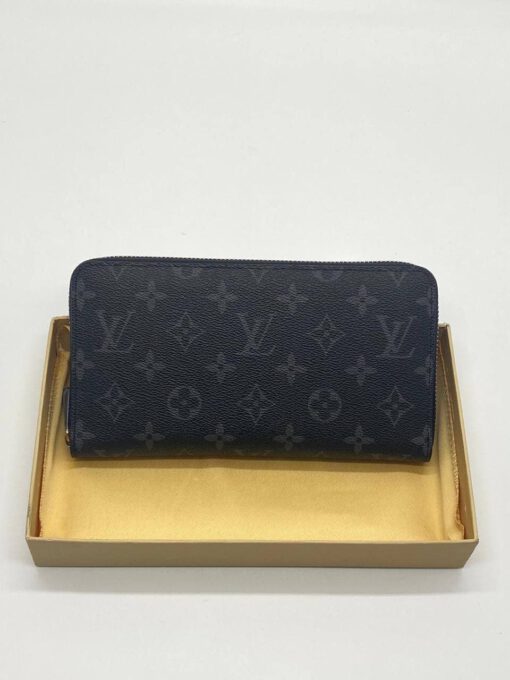Кошелек Louis Vuitton черный 20/11 коллекция 2021-2022 - фото 1