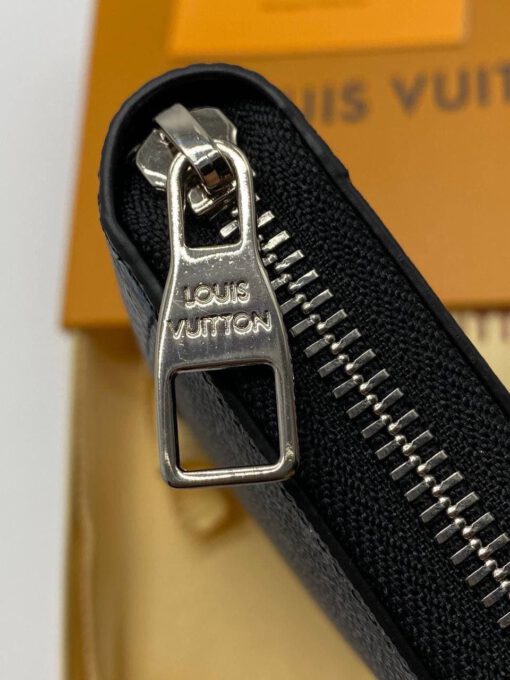 Кошелек Louis Vuitton черный 19/10 коллекция 2021-2022 A66202 - фото 5