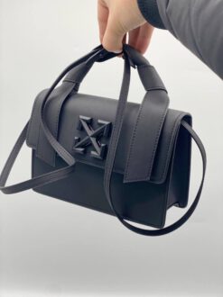 Женская кожаная сумка Off White черная 21/15 коллекция 2021-2022 A66152