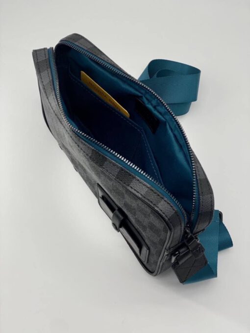 Мужская сумка Louis Vuitton черная 26/17 коллекция 2021-2022 - фото 2