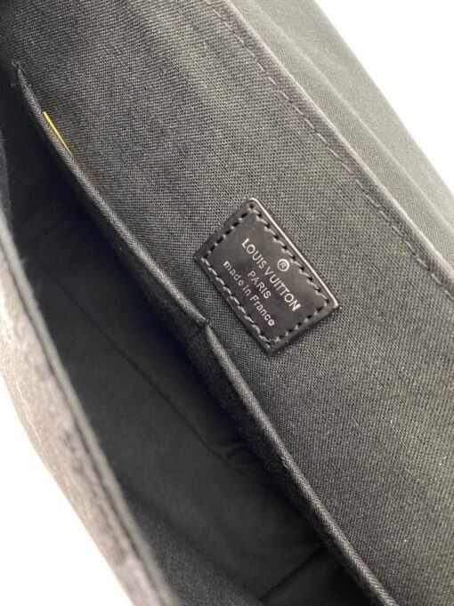 Мужская сумка Louis Vuitton черная 26/22 коллекция 2021-2022 - фото 3