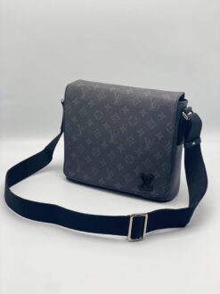 Мужская сумка Louis Vuitton черная 25/21 коллекция 2021-2022 A66280 - фото 9
