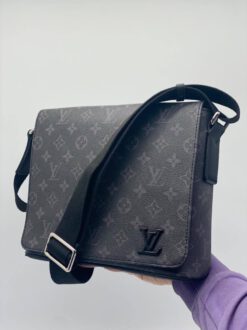 Мужская сумка Louis Vuitton черная 25/21 коллекция 2021-2022 A66280