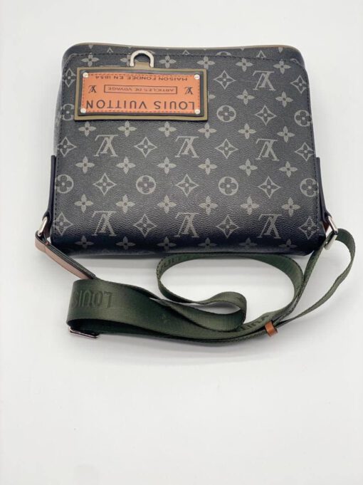 Мужская сумка Louis Vuitton черная 25/21 коллекция 2021-2022 A66291 - фото 7