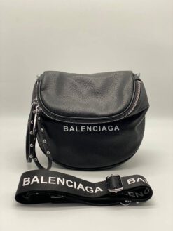 Женская кожаная сумка Balenciaga черная 25/22 коллекция 2021-2022