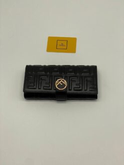 Женский кожаный кошелек Fendi 66505 черный 18/9 коллекция 2021-2022 - фото 2