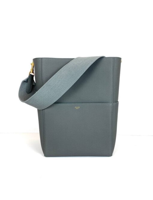 Женская сумка Celine Sangle Busket Bag in Soft Grained Calfskin серая 33/23/17 - фото 1