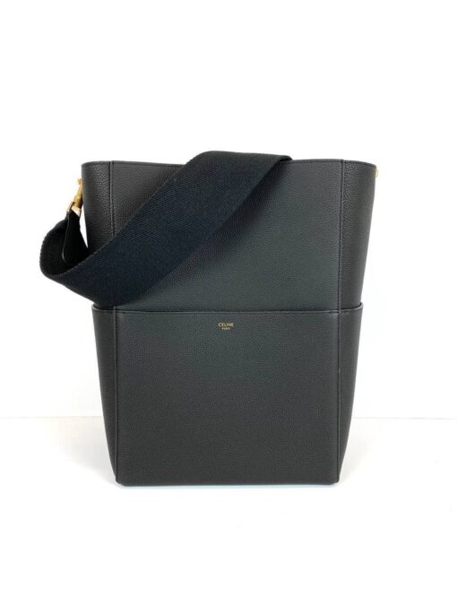 Женская сумка Celine Sangle Busket Bag in Soft Grained Calfskin черная 33/23/17 - фото 1