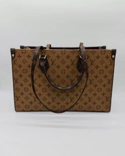 Женская сумка-тоут Louis Vuitton коричневая 43/27/17 коллекция 2021-2022