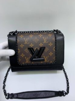 Женская кожаная сумка Louis Vuitton каштановая 23/17 коллекция 2021-2022