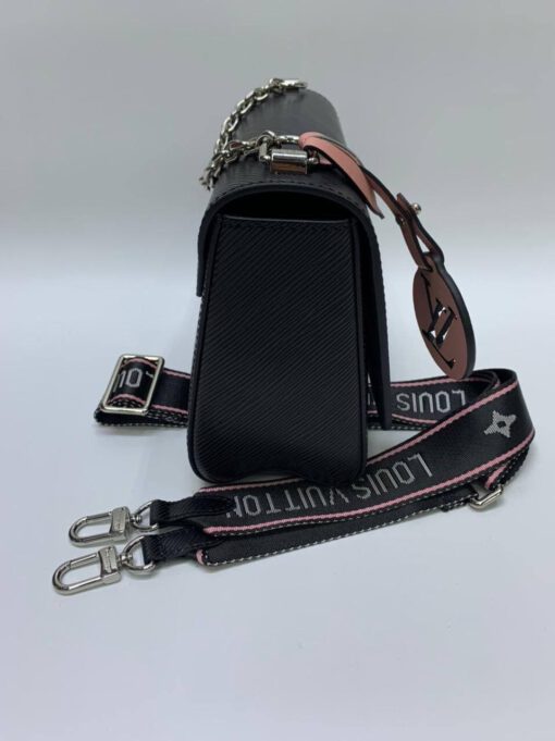 Женская кожаная сумка Louis Vuitton черная 23/17 коллекция 2021-2022 A68479 - фото 4