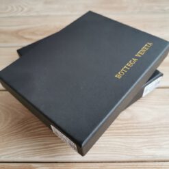 Кожаная обложка на паспорт Bottega Veneta черная