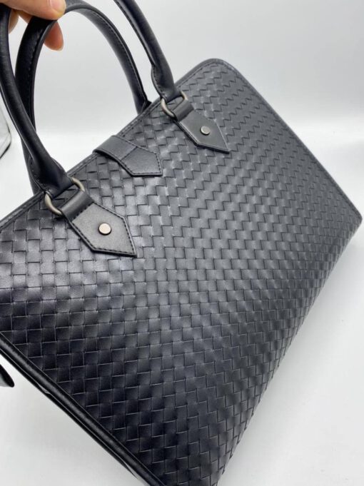 Кожаная сумка Bottega Veneta черная для документов 39/30 см. A70868 - фото 3