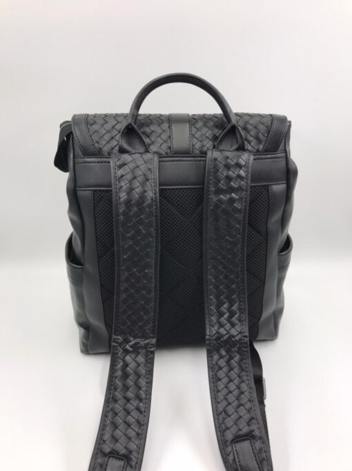 Рюкзак кожаный Bottega Veneta черный 34/30 см коллекция 2021-2022 - фото 4