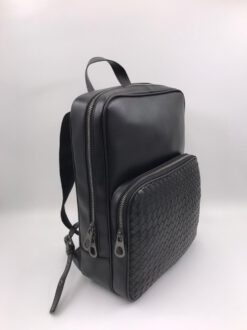 Рюкзак кожаный Bottega Veneta черный 34/27 см коллекция 2021-2022