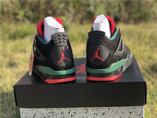 Кроссовки Nike Air Jordan 4 Retro Gucci - фото 3