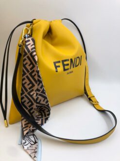 Женская кожаная сумка-мешок Fendi 76209 золотистого цвета 36/37 см - фото 5
