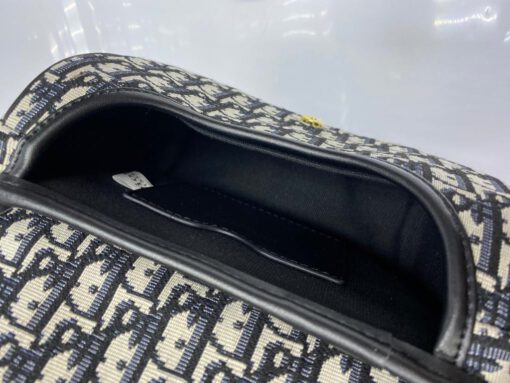 Женская тканевая сумка Christian Dior Bobby чёрная 22/18 коллекция 2021-2022 - фото 5