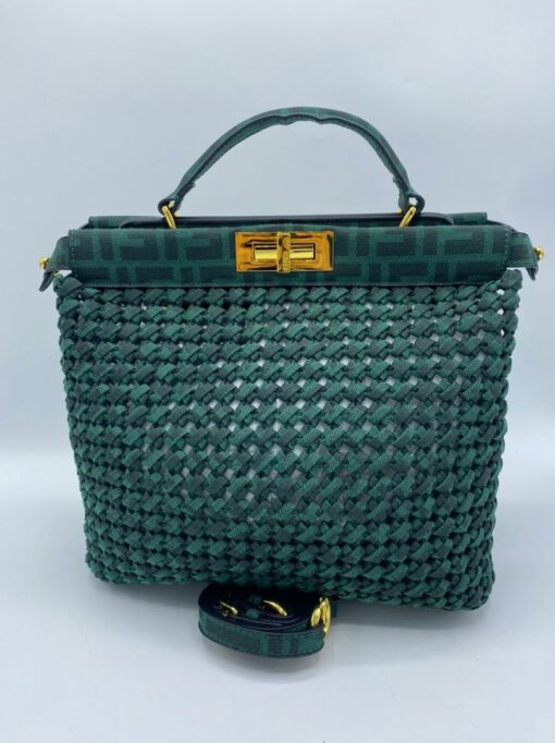 Женская плетеная сумка Fendi 78218 зеленая 30/27 см - фото 1