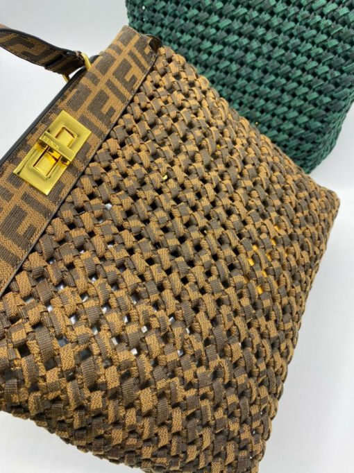 Женская плетеная сумка Fendi 78226 коричневая 30/27 см - фото 4