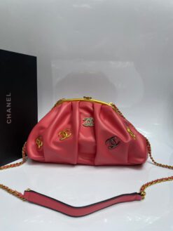 Женская кожаная сумка-ридикюль Chanel красная 30/20/8 см - фото 5