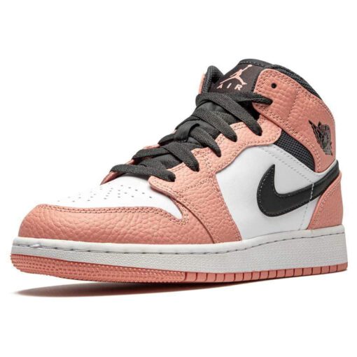 Кроссовки Nike Air Jordan 1 Retro Low Pink Quartz - фото 2