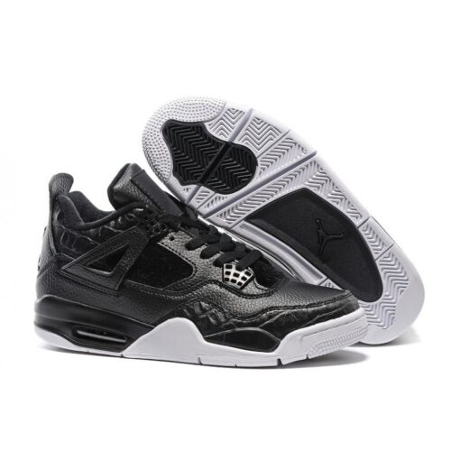 Кроссовки Nike Air Jordan 4 Retro Black/White - фото 3