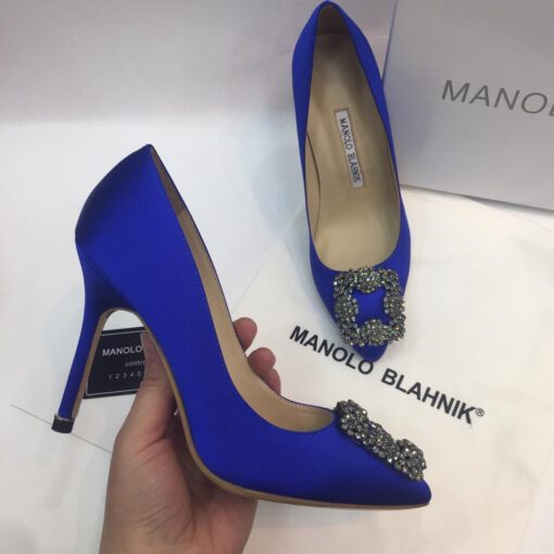 Атласные женские туфли Manolo Blahnik Hangisi 9.5 см каблук ярко-синие - фото 3
