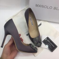 Атласные женские туфли Manolo Blahnik Hangisi 9.5 см каблук фиолетовые
