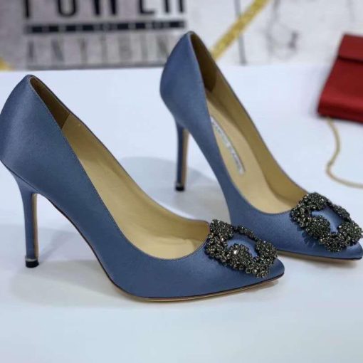 Атласные женские туфли Manolo Blahnik Hangisi 9.5 см каблук синие - фото 1