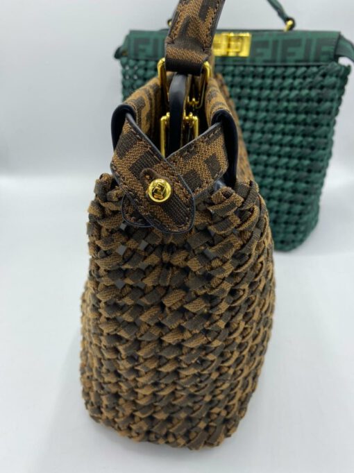 Женская плетеная сумка Fendi 78226 коричневая 30/27 см - фото 3