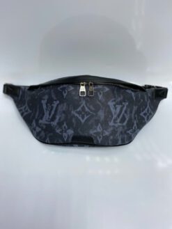 Поясная сумка Louis Vuitton из канвы Monogram черно-серая 46/19 - фото 11