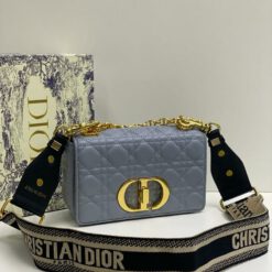 Женская кожаная сумка-клатч Dior со стежкой голубая 21/13/7 см