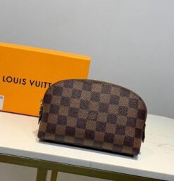Косметичка Louis Vuitton коричневая с шахматным рисунком 17/12 см - фото 8