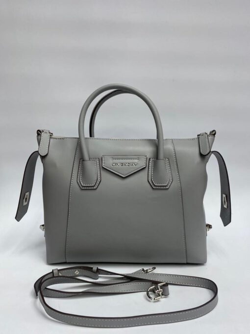 Женская кожаная сумка Givenchy серая 31/25/7 см - фото 1