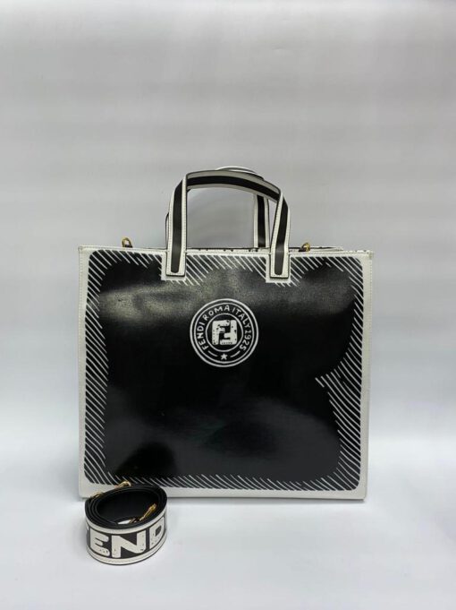 Женская кожаная сумка-тоут Fendi 83769 черная 41/36/18 см - фото 1