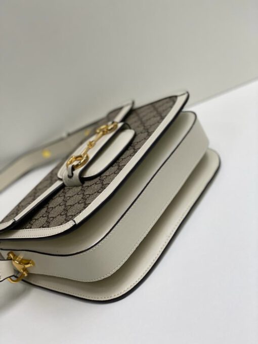Женская сумка Gucci из канвы с белой окантовкой 26/18/8 см - фото 3