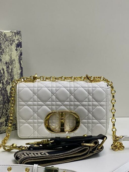 Женская кожаная сумка-клатч Dior со стежкой белая 21/13/7 см - фото 1