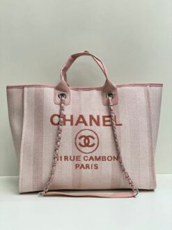 Женская тканевая сумка Shopping Chanel розовая с кожаными ручками 38/32/16 см