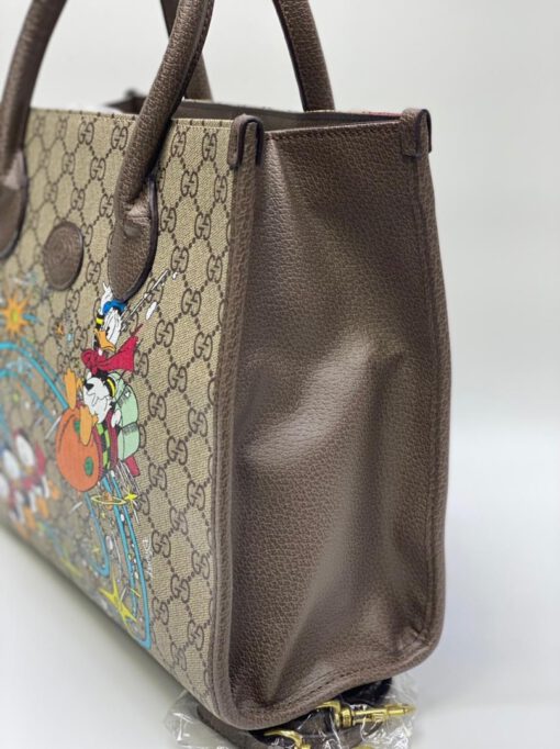 Женская сумка-тоут Gucci кожаная с рисунком 31/26 см - фото 3