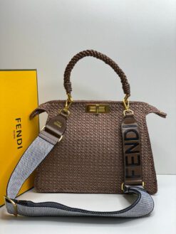 Женская плетёная сумка Fendi 87208 каштановая 33/25/12 см - фото 4