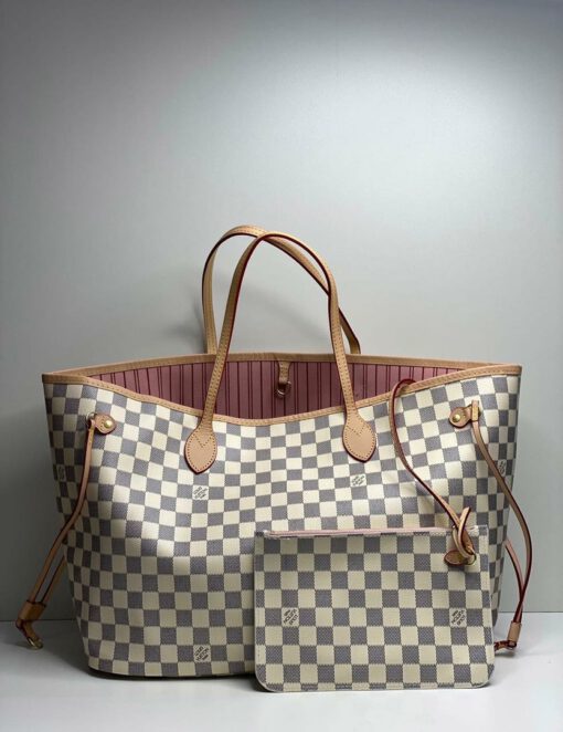 Женская сумка Louis Vuitton из канвы с кожаными вставками бело-серая 40/31/19 см - фото 1