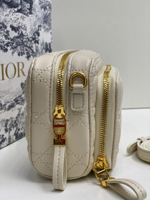 Женская кожаная сумка-клатч Dior со стёжкой белая 19/14/6 см - фото 7