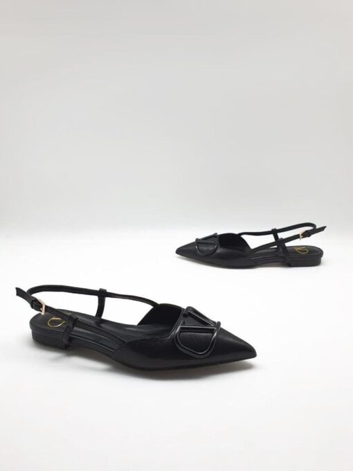 Туфли-босоножки женские Валентино Гаравани черные на низком каблуке коллекция 2021-2022 - фото 1