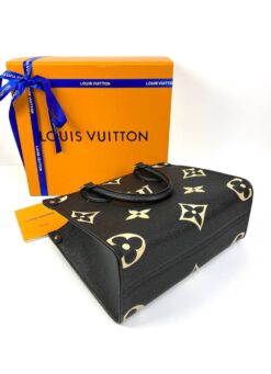 Женская сумка Louis Vuitton Onthego PM 25/19/11 черная с рисунком премиум-люкс