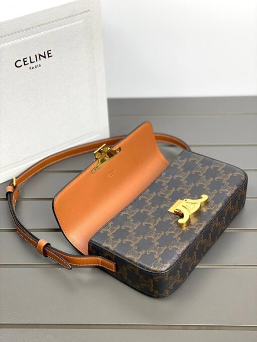 Женская сумочка на плечо Celine Triomphe чёрно-бежевая премиум-люкс 20/10/4 см - фото 5
